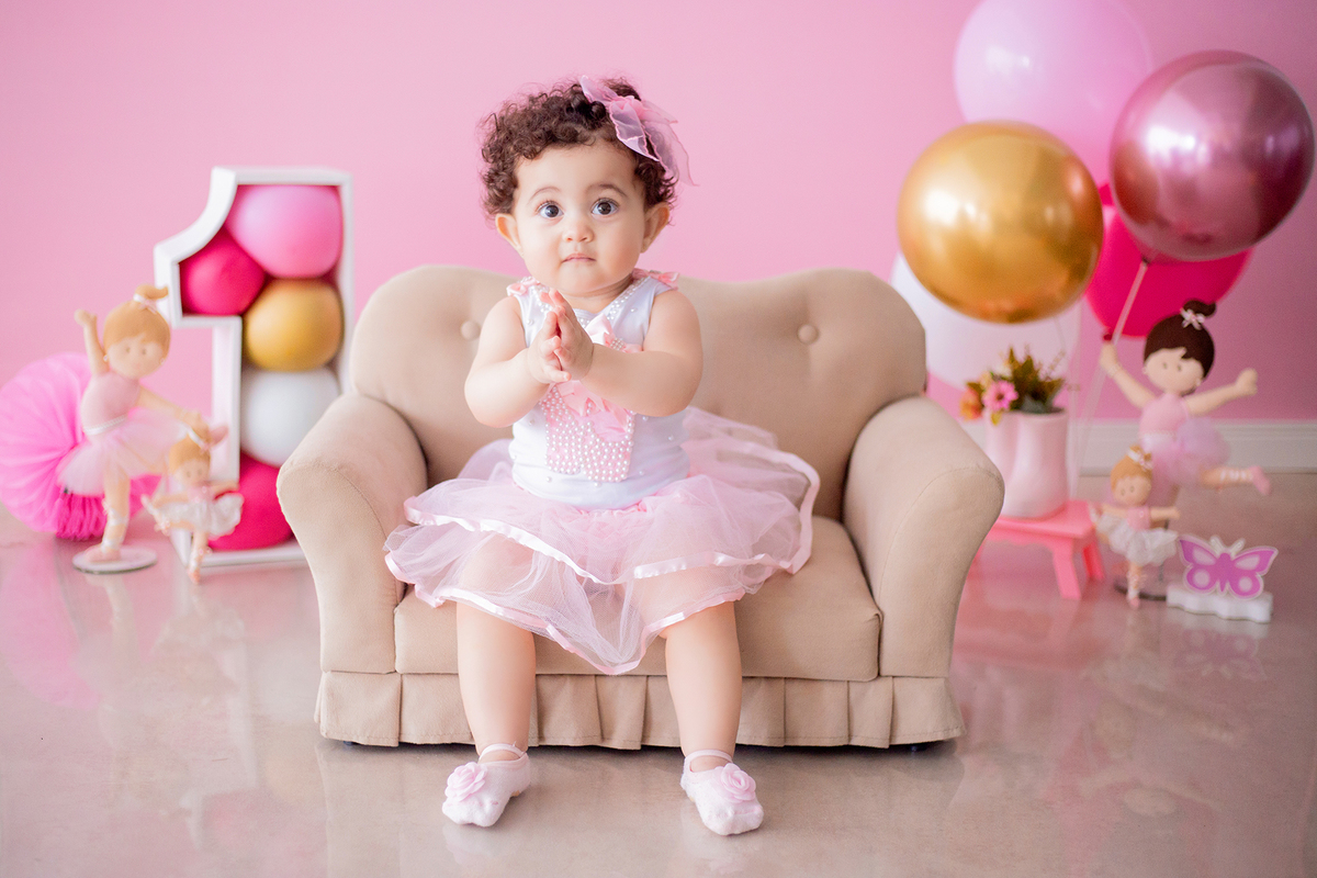 acompanhamento mensal de bebe caxias do sul figurino cenario tematico  personagem foto infantil serra gaucha fotografia familia mundo azul rosa ensaio fotografico crianca newborn baby menino menina smash the cake esmague o bolo banheira urso circo