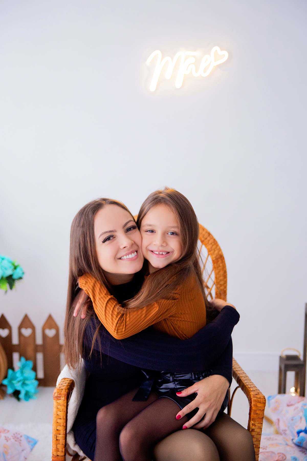 acompanhamento mensal de bebe caxias do sul figurino cenario tematico  personagem foto infantil serra gaucha fotografia familia mundo azul rosa ensaio fotografico crianca newborn baby menino menina smash the cake esmague o bolo banheira urso circo