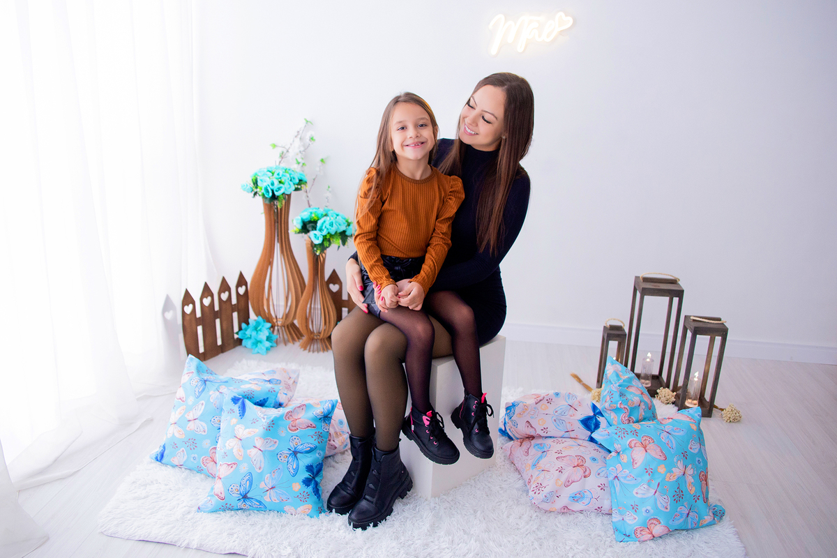acompanhamento mensal de bebe caxias do sul figurino cenario tematico  personagem foto infantil serra gaucha fotografia familia mundo azul rosa ensaio fotografico crianca newborn baby menino menina smash the cake esmague o bolo banheira urso circo