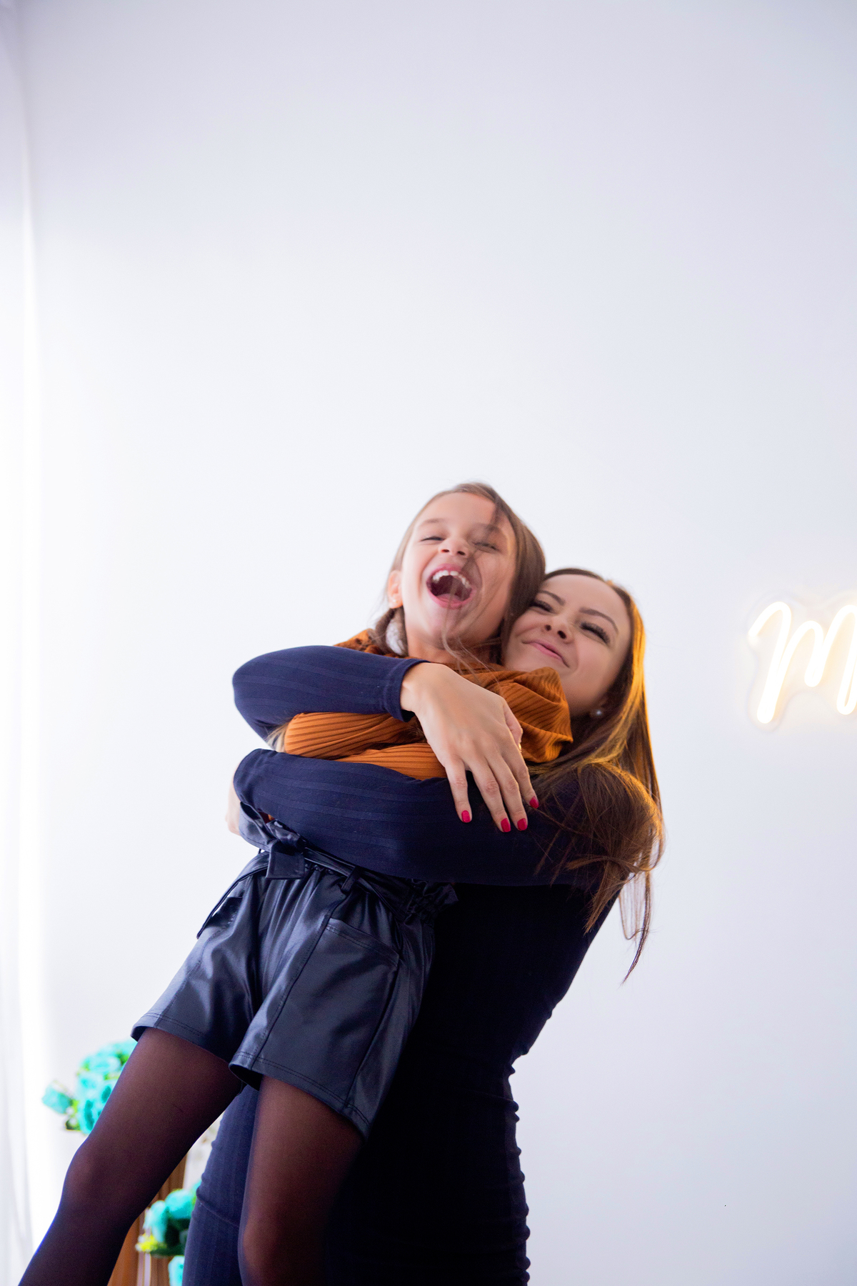 acompanhamento mensal de bebe caxias do sul figurino cenario tematico  personagem foto infantil serra gaucha fotografia familia mundo azul rosa ensaio fotografico crianca newborn baby menino menina smash the cake esmague o bolo banheira urso circo