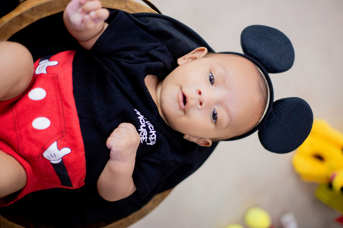 acompanhamento mensal de bebe caxias do sul figurino cenario tematico  personagem foto infantil serra gaucha fotografia familia mundo azul rosa ensaio fotografico crianca newborn baby menino menina smash the cake esmague o bolo banheira urso circo