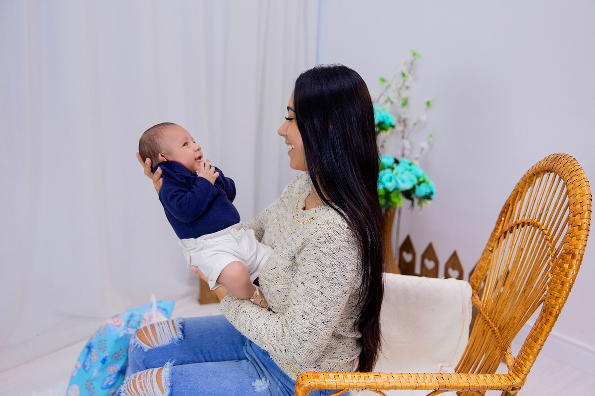 acompanhamento mensal de bebe caxias do sul figurino cenario tematico  personagem foto infantil serra gaucha fotografia familia mundo azul rosa ensaio fotografico crianca newborn baby menino menina smash the cake esmague o bolo banheira urso circo