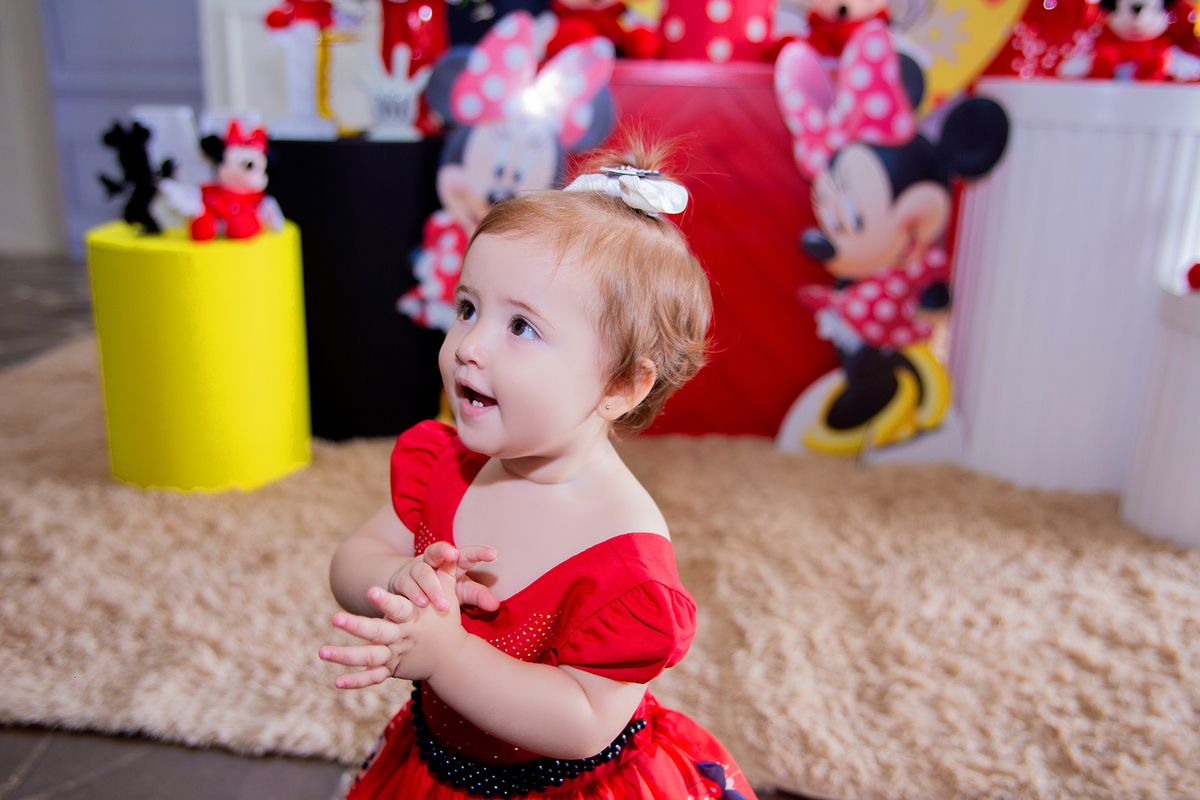 acompanhamento mensal de bebe caxias do sul figurino cenario tematico  personagem foto infantil serra gaucha fotografia familia mundo azul rosa ensaio fotografico crianca newborn baby menino menina smash the cake esmague o bolo banheira urso circo