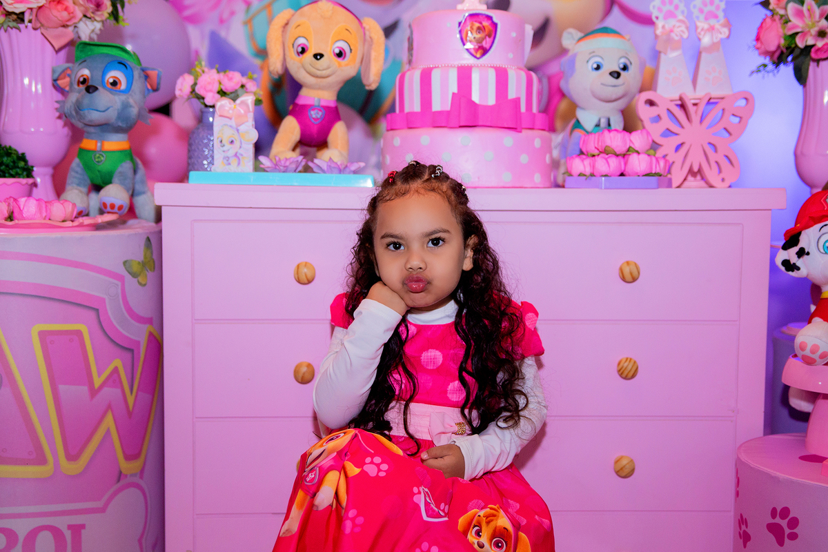 acompanhamento mensal de bebe caxias do sul figurino cenario tematico  personagem foto infantil serra gaucha fotografia familia mundo azul rosa ensaio fotografico crianca newborn baby menino menina smash the cake esmague o bolo banheira urso circo