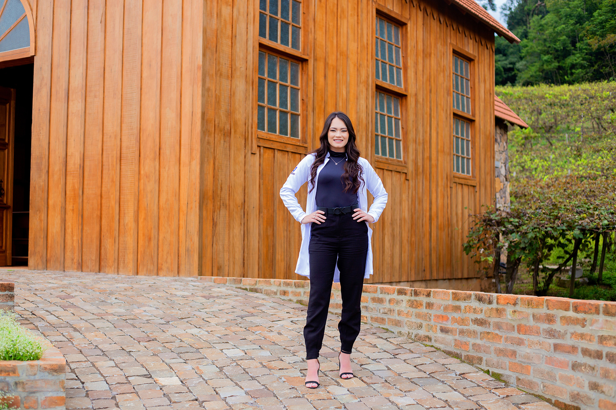acompanhamento mensal de bebe caxias do sul figurino cenario tematico  personagem foto infantil serra gaucha fotografia familia mundo azul rosa ensaio fotografico crianca newborn baby menino menina smash the cake esmague o bolo banheira urso circo