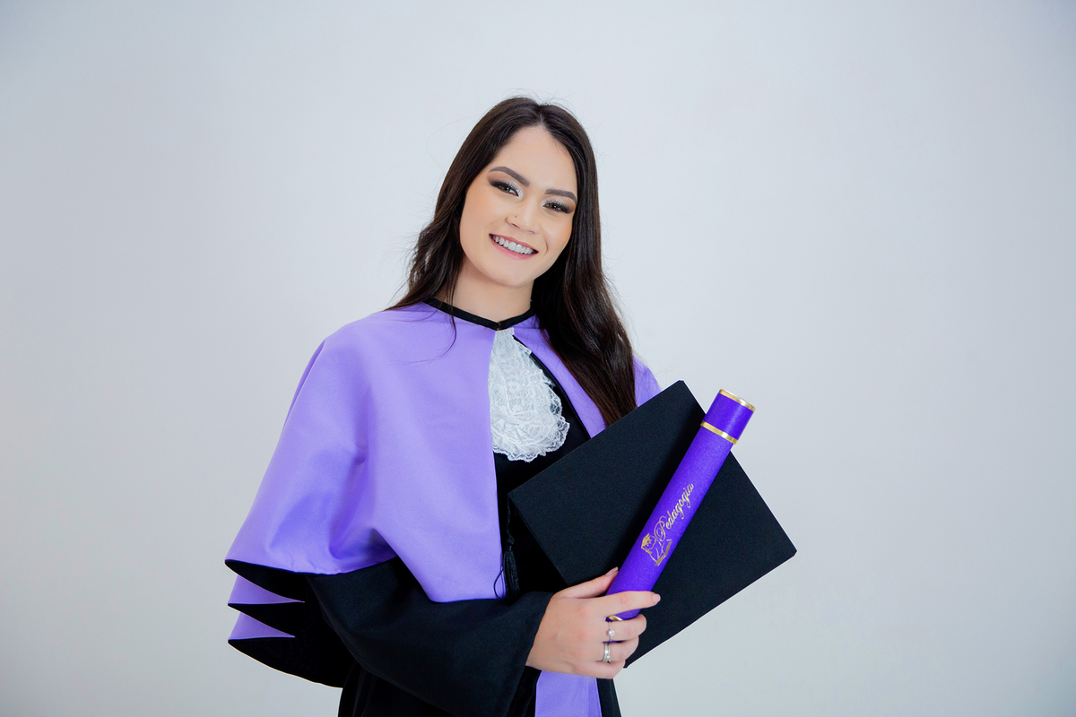 acompanhamento mensal de bebe caxias do sul figurino cenario tematico  personagem foto infantil serra gaucha fotografia familia mundo azul rosa ensaio fotografico crianca newborn baby menino menina smash the cake esmague o bolo banheira urso circo