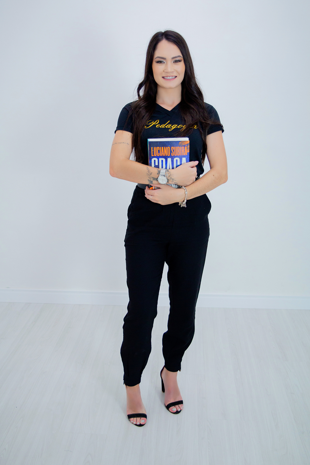 acompanhamento mensal de bebe caxias do sul figurino cenario tematico  personagem foto infantil serra gaucha fotografia familia mundo azul rosa ensaio fotografico crianca newborn baby menino menina smash the cake esmague o bolo banheira urso circo