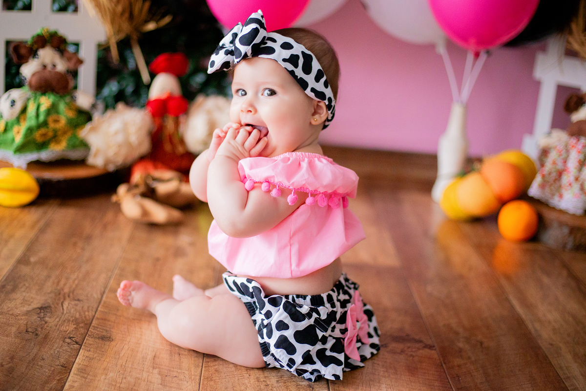 acompanhamento mensal de bebe caxias do sul figurino cenario tematico  personagem foto infantil serra gaucha fotografia familia mundo azul rosa ensaio fotografico crianca newborn baby menino menina smash the cake esmague o bolo banheira urso circo