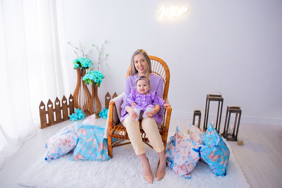 acompanhamento mensal de bebe caxias do sul figurino cenario tematico  personagem foto infantil serra gaucha fotografia familia mundo azul rosa ensaio fotografico crianca newborn baby menino menina smash the cake esmague o bolo banheira urso circo