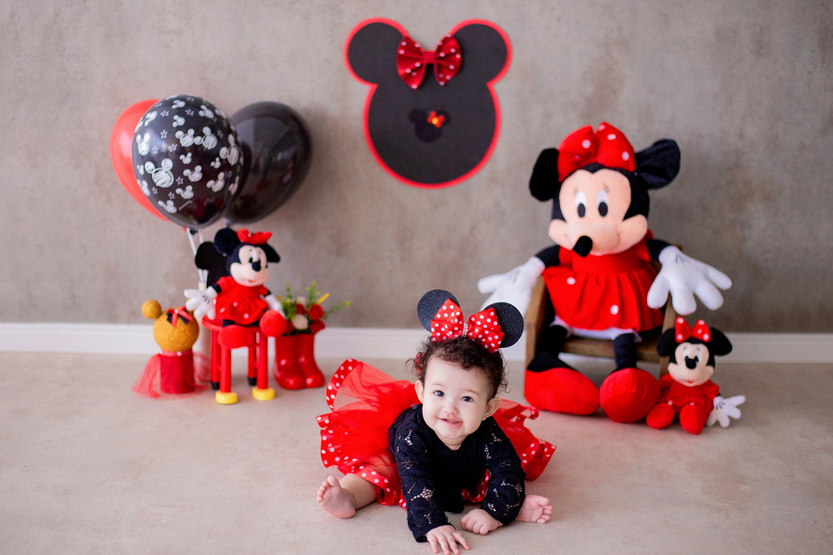 acompanhamento mensal de bebe caxias do sul figurino cenario tematico  personagem foto infantil serra gaucha fotografia familia mundo azul rosa ensaio fotografico crianca newborn baby menino menina smash the cake esmague o bolo banheira urso circo