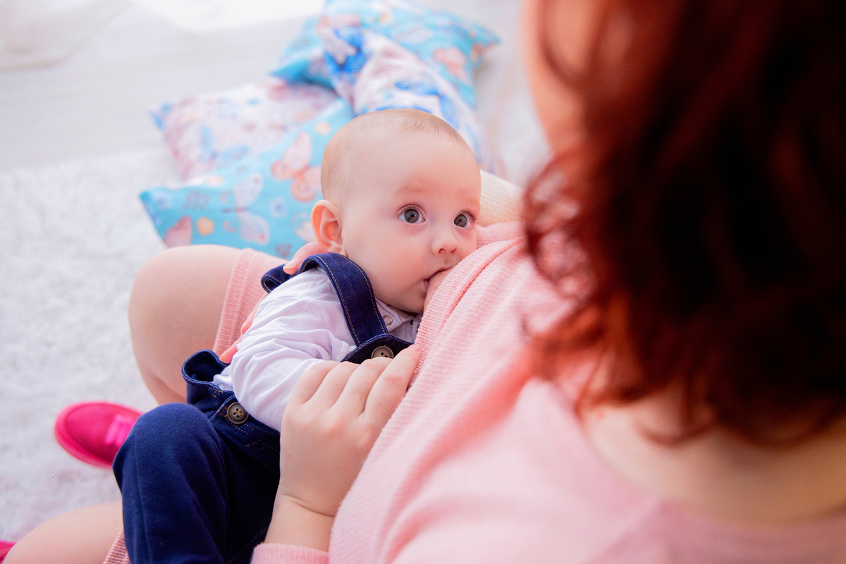 acompanhamento mensal de bebe caxias do sul figurino cenario tematico  personagem foto infantil serra gaucha fotografia familia mundo azul rosa ensaio fotografico crianca newborn baby menino menina smash the cake esmague o bolo banheira urso circo