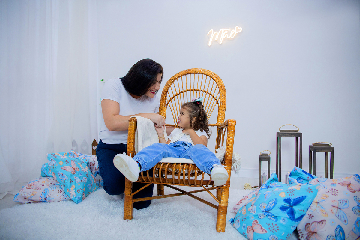acompanhamento mensal de bebe caxias do sul figurino cenario tematico  personagem foto infantil serra gaucha fotografia familia mundo azul rosa ensaio fotografico crianca newborn baby menino menina smash the cake esmague o bolo banheira urso circo