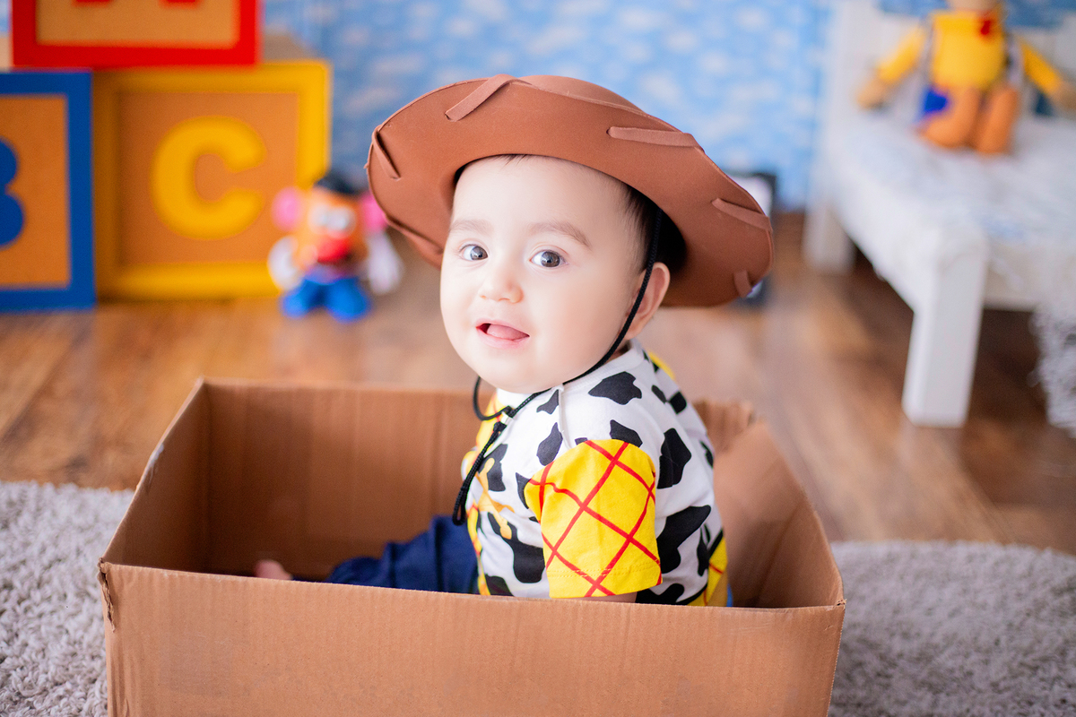 acompanhamento mensal de bebe caxias do sul figurino cenario tematico  personagem foto infantil serra gaucha fotografia familia mundo azul rosa ensaio fotografico crianca newborn baby menino menina smash the cake esmague o bolo banheira urso circo
