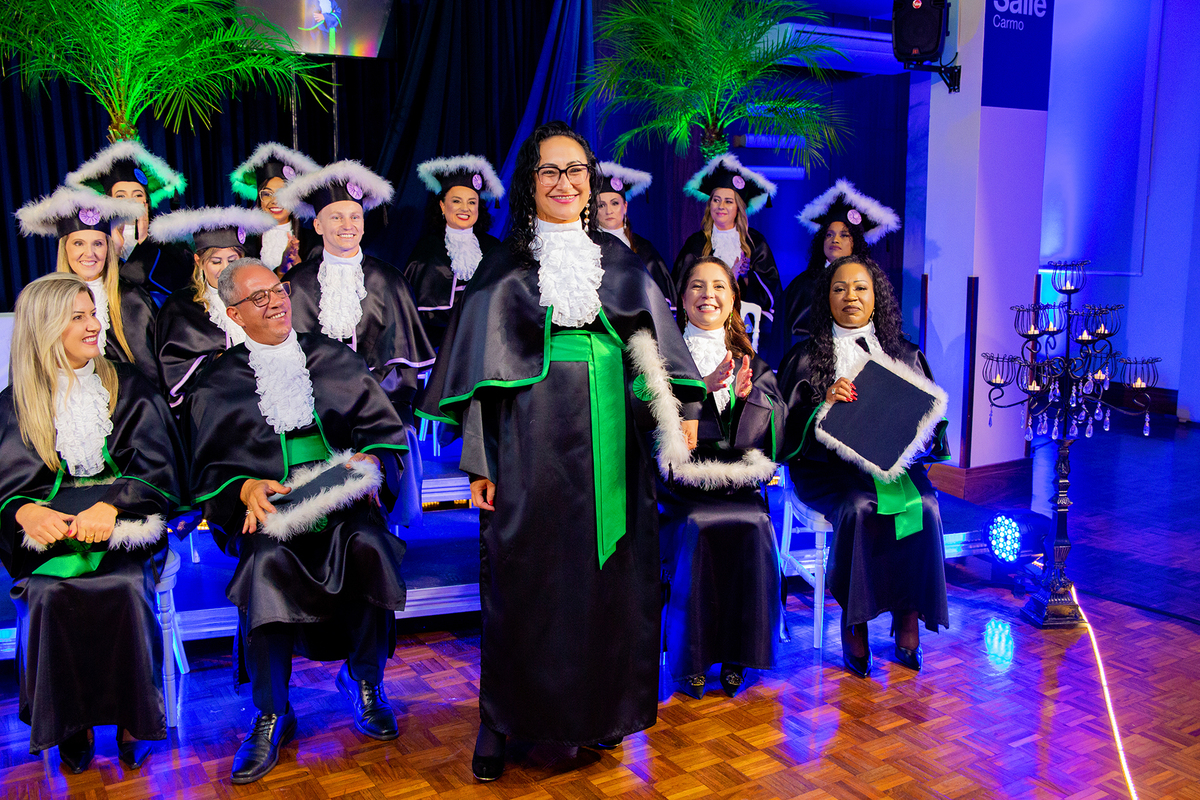 acompanhamento mensal de bebe caxias do sul figurino cenario tematico  personagem foto infantil serra gaucha fotografia familia mundo azul rosa ensaio fotografico crianca newborn baby menino menina smash the cake esmague o bolo banheira urso circo