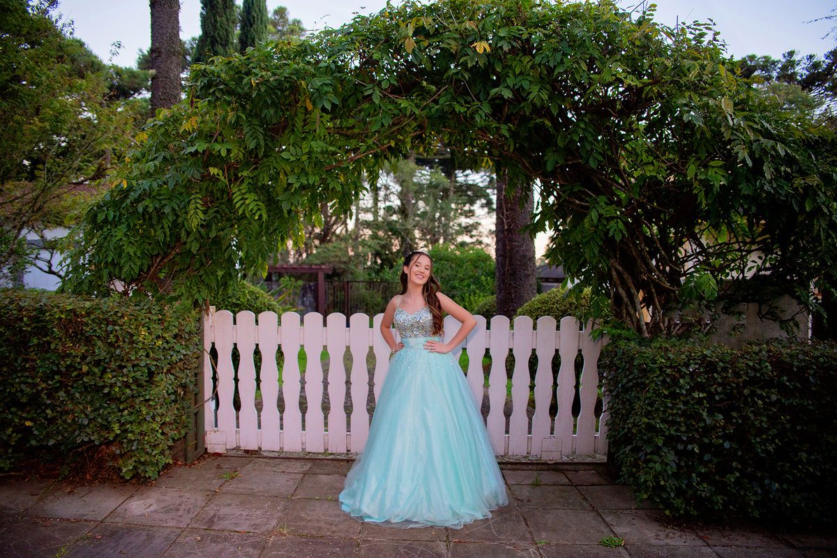 acompanhamento mensal de bebe caxias do sul figurino cenario tematico  personagem foto infantil serra gaucha fotografia familia mundo azul rosa ensaio fotografico crianca newborn baby menino menina smash the cake esmague o bolo banheira urso circo