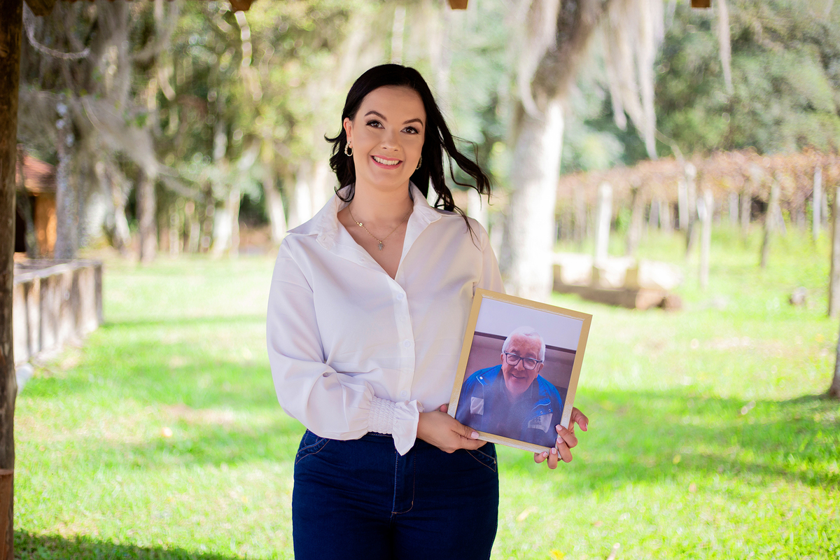 acompanhamento mensal de bebe caxias do sul figurino cenario tematico  personagem foto infantil serra gaucha fotografia familia mundo azul rosa ensaio fotografico crianca newborn baby menino menina smash the cake esmague o bolo banheira urso circo