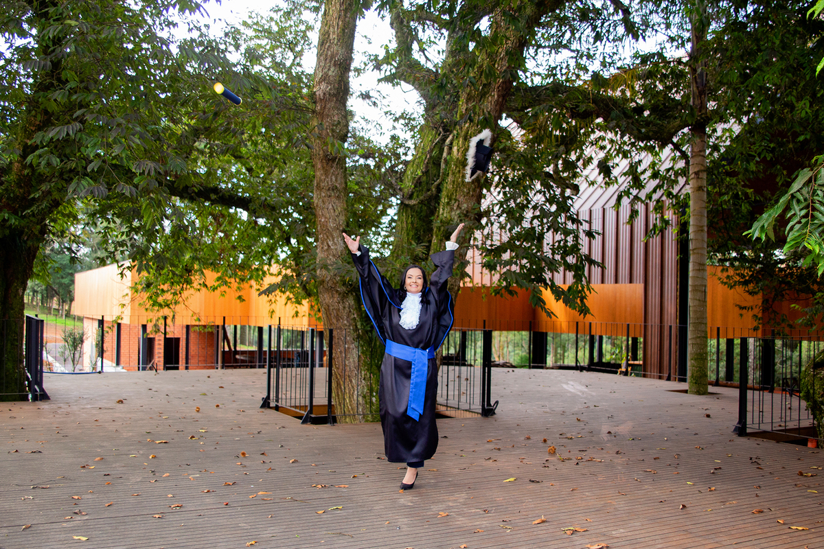 acompanhamento mensal de bebe caxias do sul figurino cenario tematico  personagem foto infantil serra gaucha fotografia familia mundo azul rosa ensaio fotografico crianca newborn baby menino menina smash the cake esmague o bolo banheira urso circo