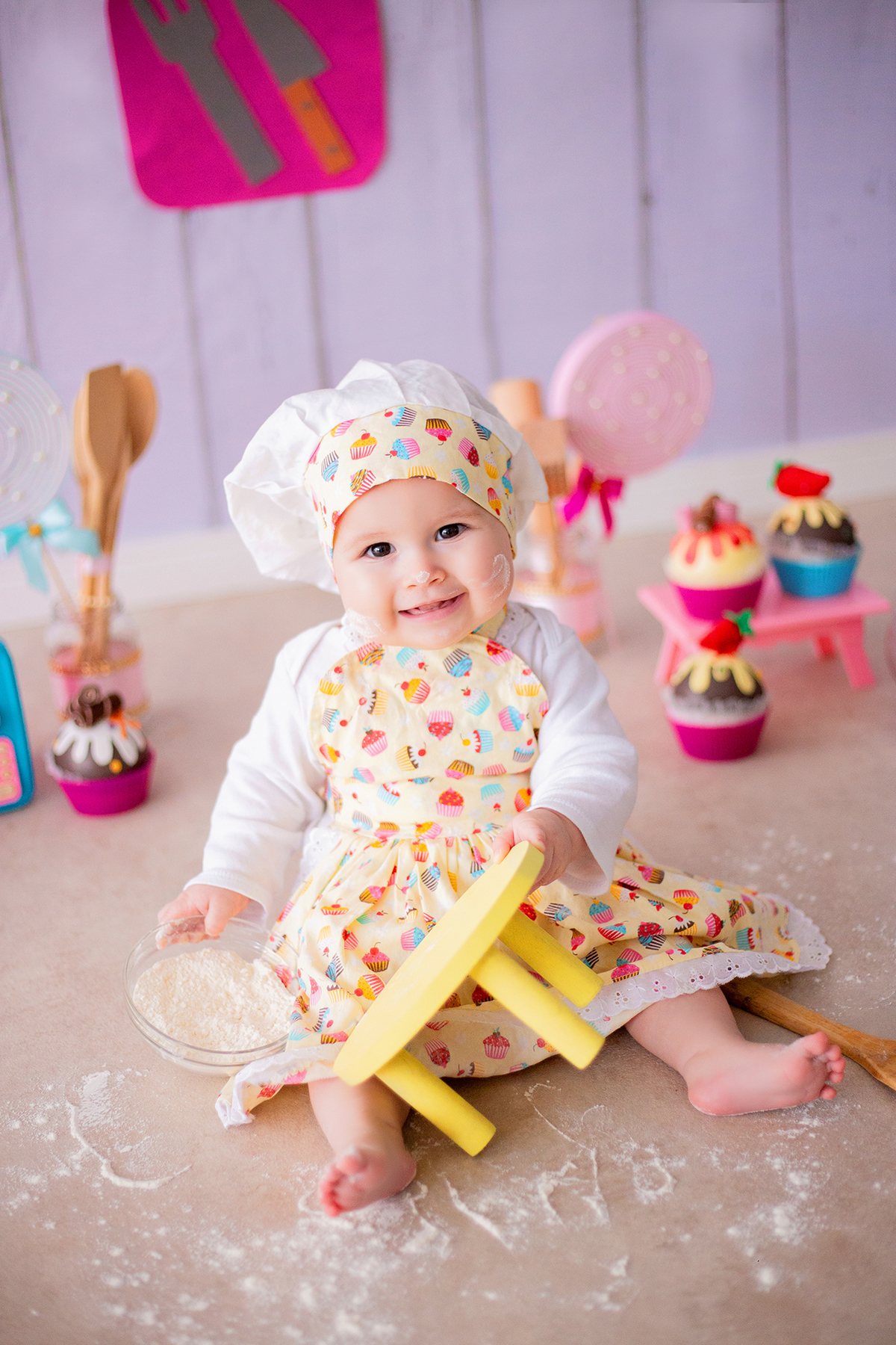 acompanhamento mensal de bebe caxias do sul figurino cenario tematico  personagem foto infantil serra gaucha fotografia familia mundo azul rosa ensaio fotografico crianca newborn baby menino menina smash the cake esmague o bolo banheira urso circo