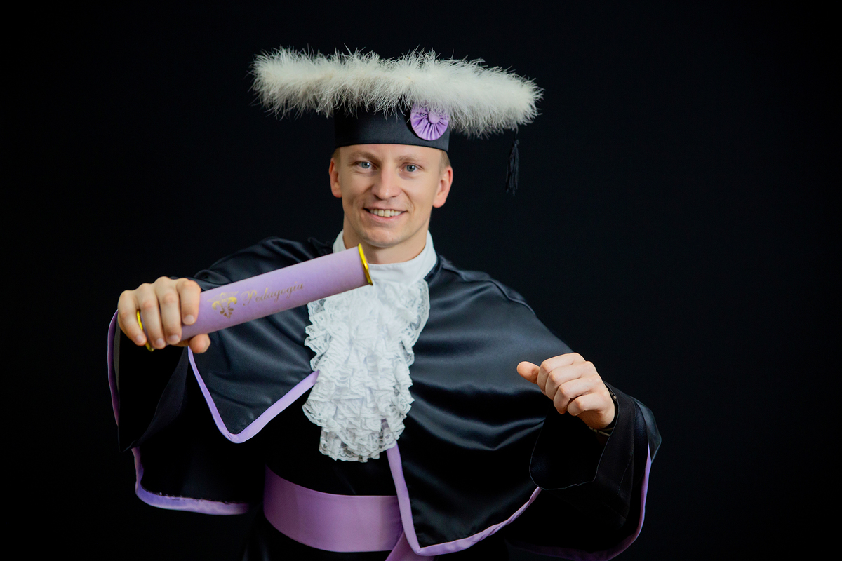 acompanhamento mensal de bebe caxias do sul figurino cenario tematico  personagem foto infantil serra gaucha fotografia familia mundo azul rosa ensaio fotografico crianca newborn baby menino menina smash the cake esmague o bolo banheira urso circo