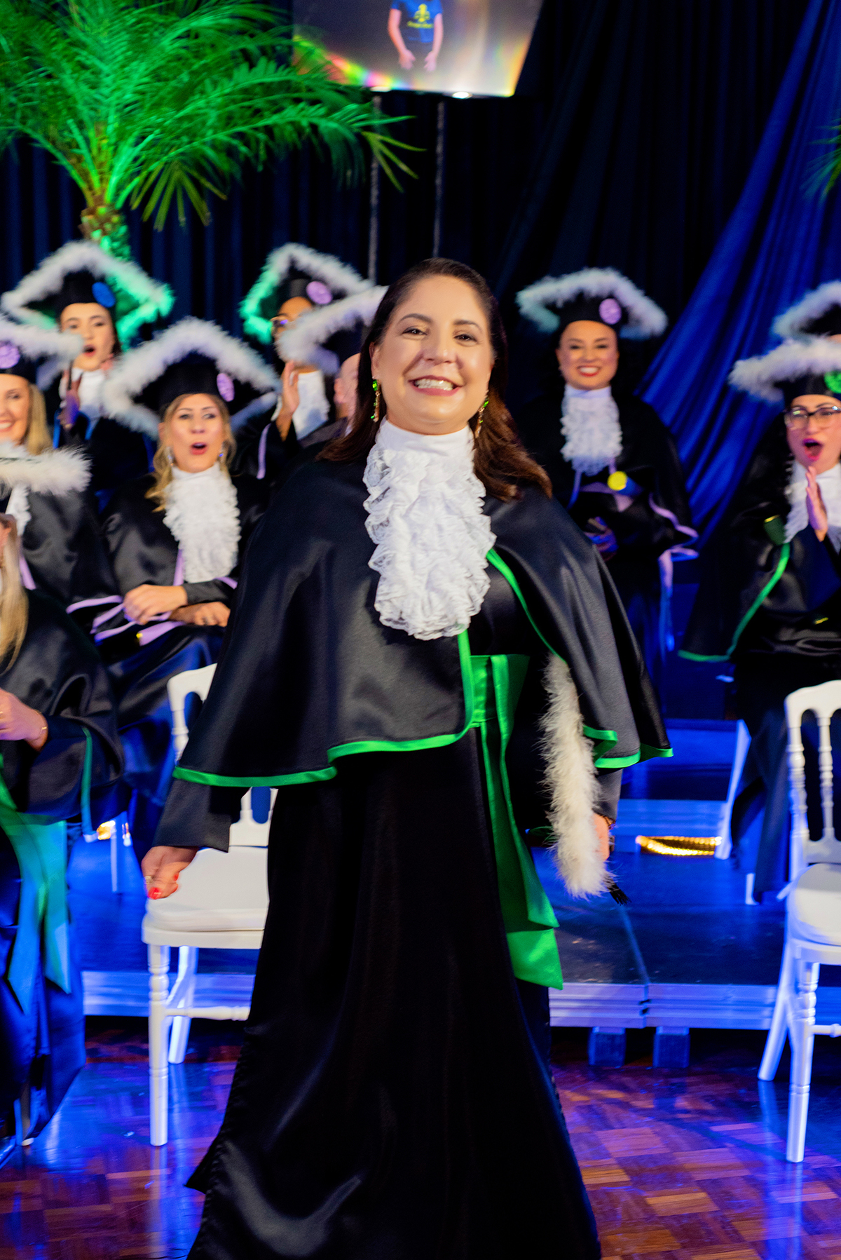 acompanhamento mensal de bebe caxias do sul figurino cenario tematico  personagem foto infantil serra gaucha fotografia familia mundo azul rosa ensaio fotografico crianca newborn baby menino menina smash the cake esmague o bolo banheira urso circo