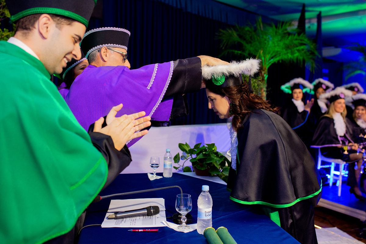 acompanhamento mensal de bebe caxias do sul figurino cenario tematico  personagem foto infantil serra gaucha fotografia familia mundo azul rosa ensaio fotografico crianca newborn baby menino menina smash the cake esmague o bolo banheira urso circo