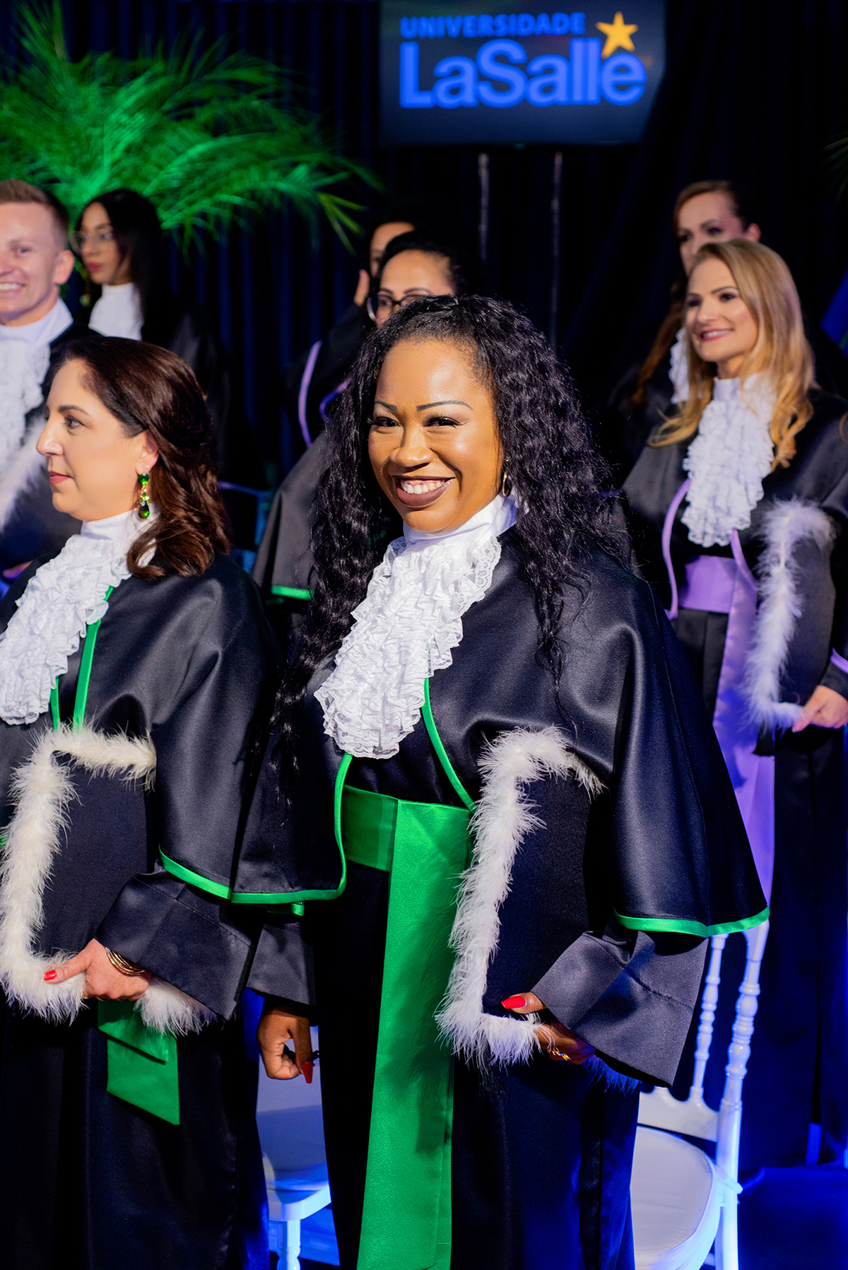 acompanhamento mensal de bebe caxias do sul figurino cenario tematico  personagem foto infantil serra gaucha fotografia familia mundo azul rosa ensaio fotografico crianca newborn baby menino menina smash the cake esmague o bolo banheira urso circo