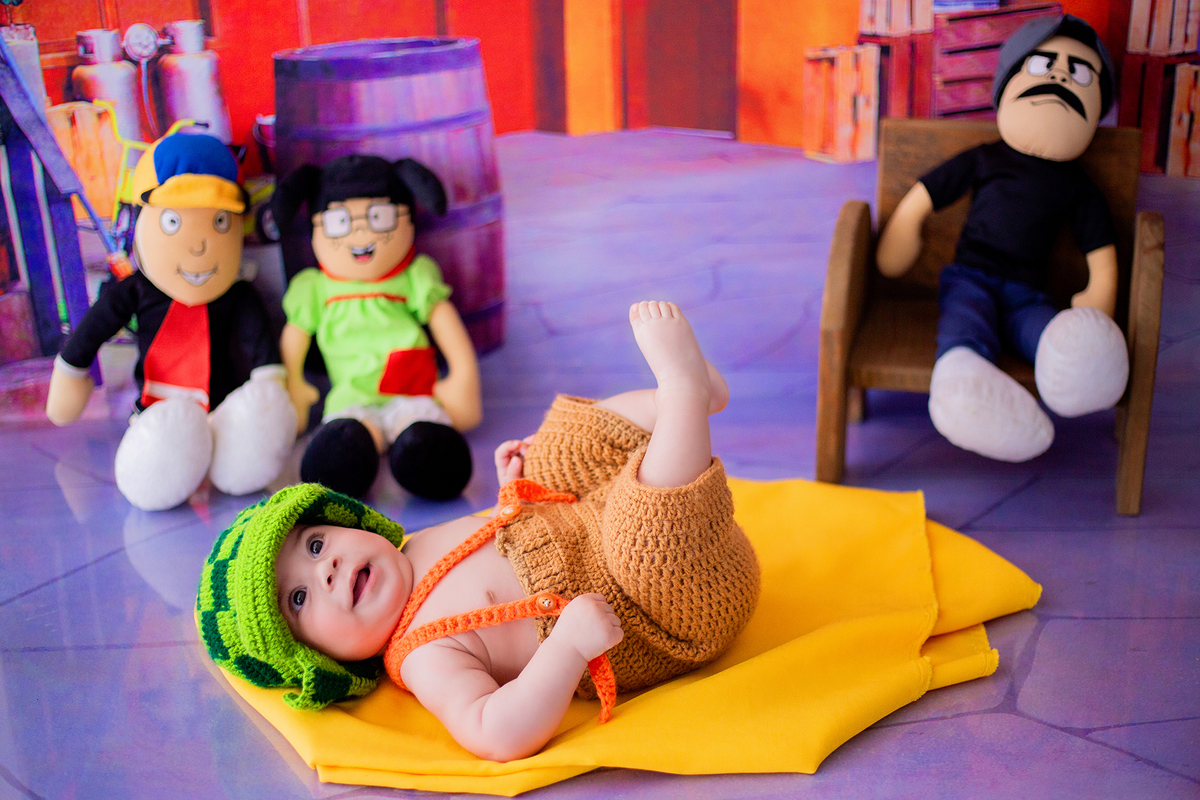 acompanhamento mensal de bebe caxias do sul figurino cenario tematico  personagem foto infantil serra gaucha fotografia familia mundo azul rosa ensaio fotografico crianca newborn baby menino menina smash the cake esmague o bolo banheira urso circo
