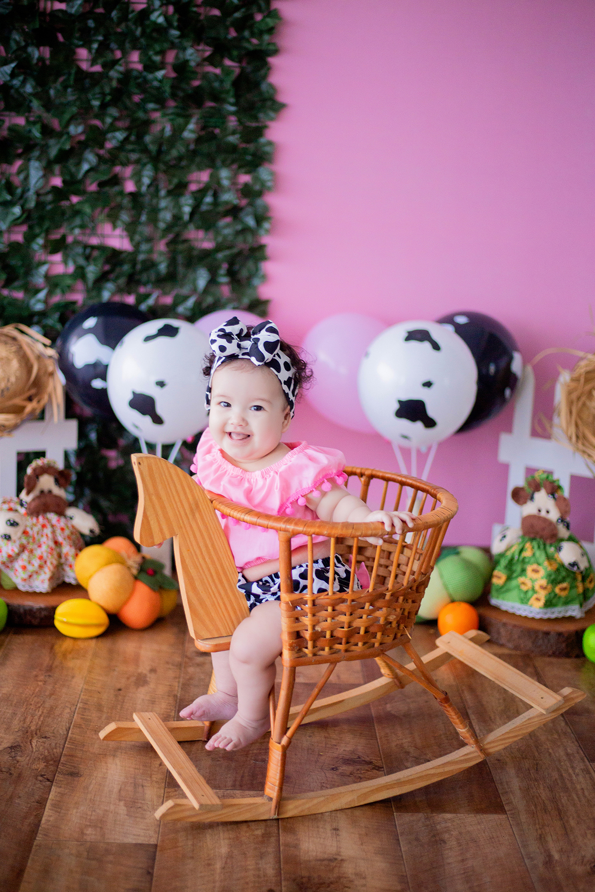 acompanhamento mensal de bebe caxias do sul figurino cenario tematico  personagem foto infantil serra gaucha fotografia familia mundo azul rosa ensaio fotografico crianca newborn baby menino menina smash the cake esmague o bolo banheira urso circoacompanh