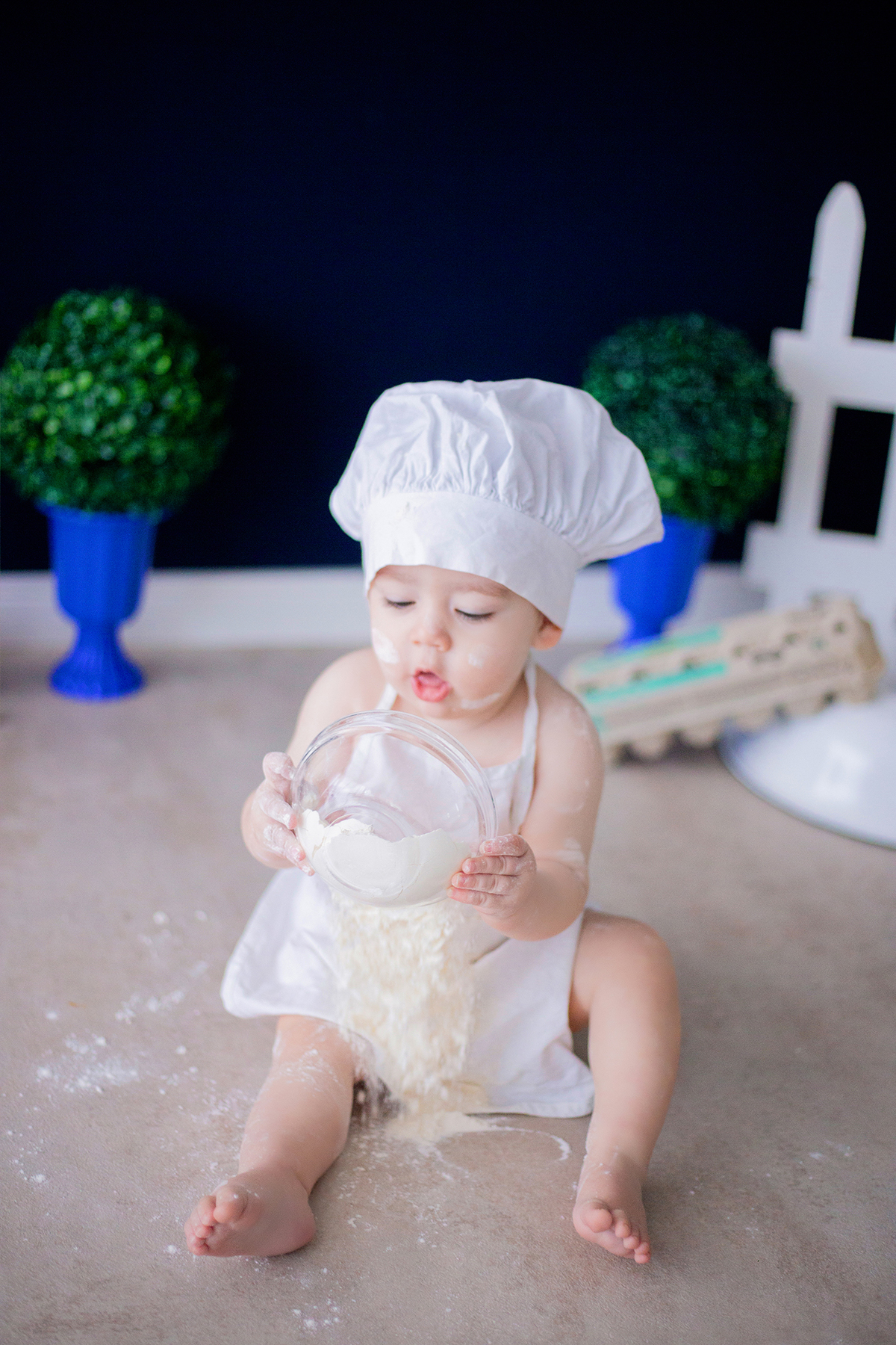 acompanhamento mensal de bebe caxias do sul figurino cenario tematico  personagem foto infantil serra gaucha fotografia familia mundo azul rosa ensaio fotografico crianca newborn baby menino menina smash the cake esmague o bolo banheira urso circoacompanh