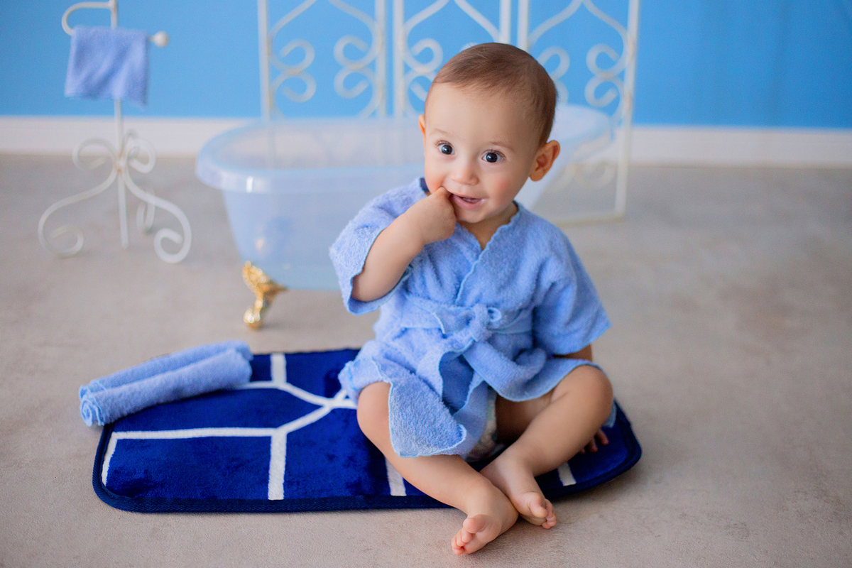 acompanhamento mensal de bebe caxias do sul figurino cenario tematico  personagem foto infantil serra gaucha fotografia familia mundo azul rosa ensaio fotografico crianca newborn baby menino menina smash the cake esmague o bolo banheira urso circoacompanh