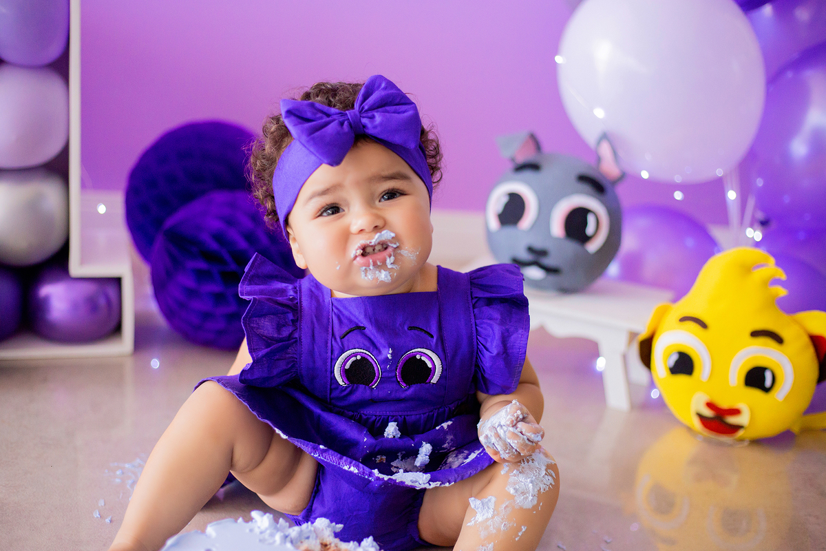 acompanhamento mensal de bebe caxias do sul figurino cenario tematico  personagem foto infantil serra gaucha fotografia familia mundo azul rosa ensaio fotografico crianca newborn baby menino menina smash the cake esmague o bolo banheira urso circoacompanh
