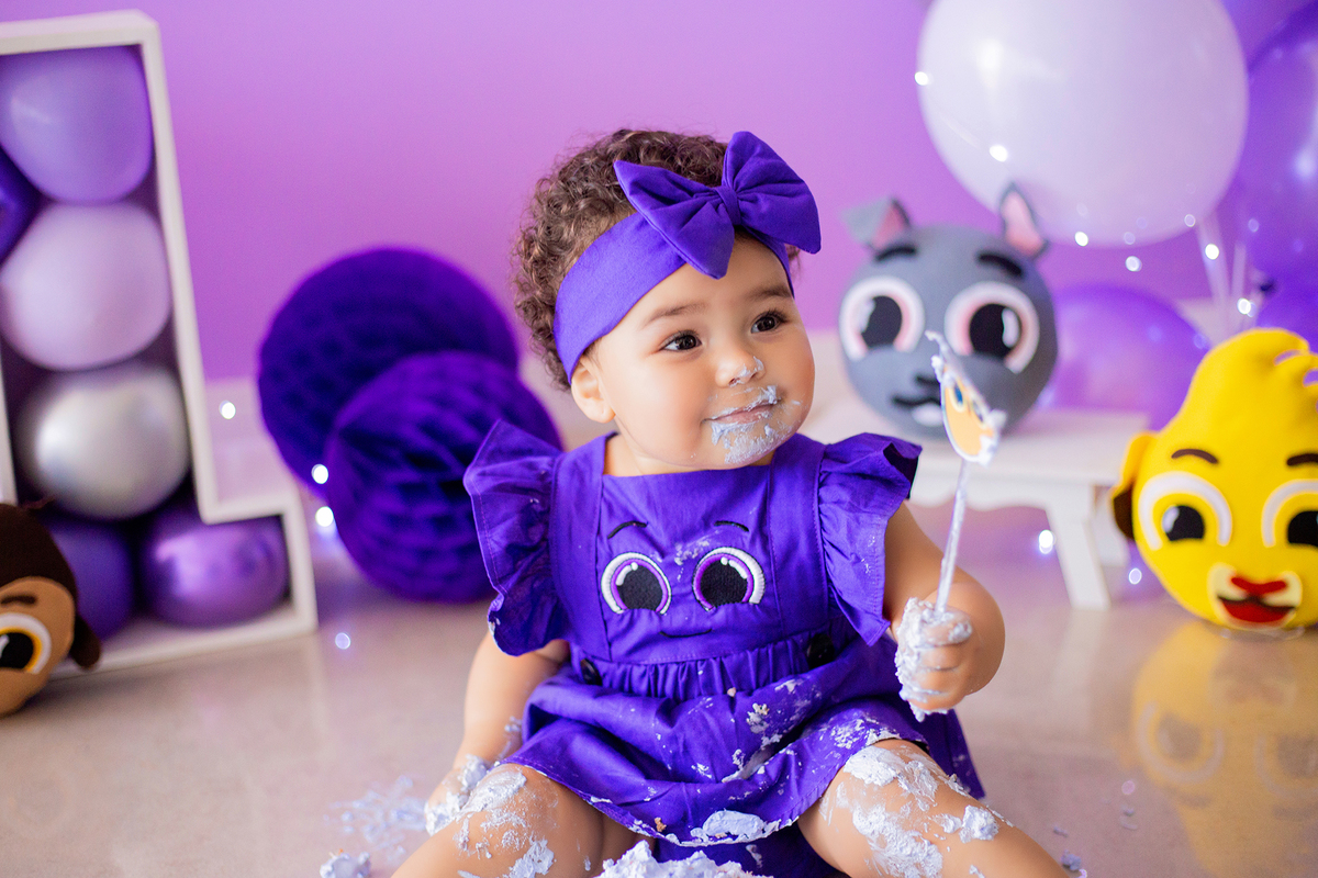 acompanhamento mensal de bebe caxias do sul figurino cenario tematico  personagem foto infantil serra gaucha fotografia familia mundo azul rosa ensaio fotografico crianca newborn baby menino menina smash the cake esmague o bolo banheira urso circoacompanh