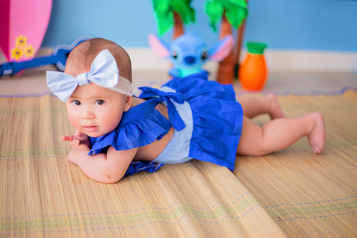 acompanhamento mensal de bebe caxias do sul figurino cenario tematico  personagem foto infantil serra gaucha fotografia familia mundo azul rosa ensaio fotografico crianca newborn baby menino menina smash the cake esmague o bolo banheira urso circoacompanh
