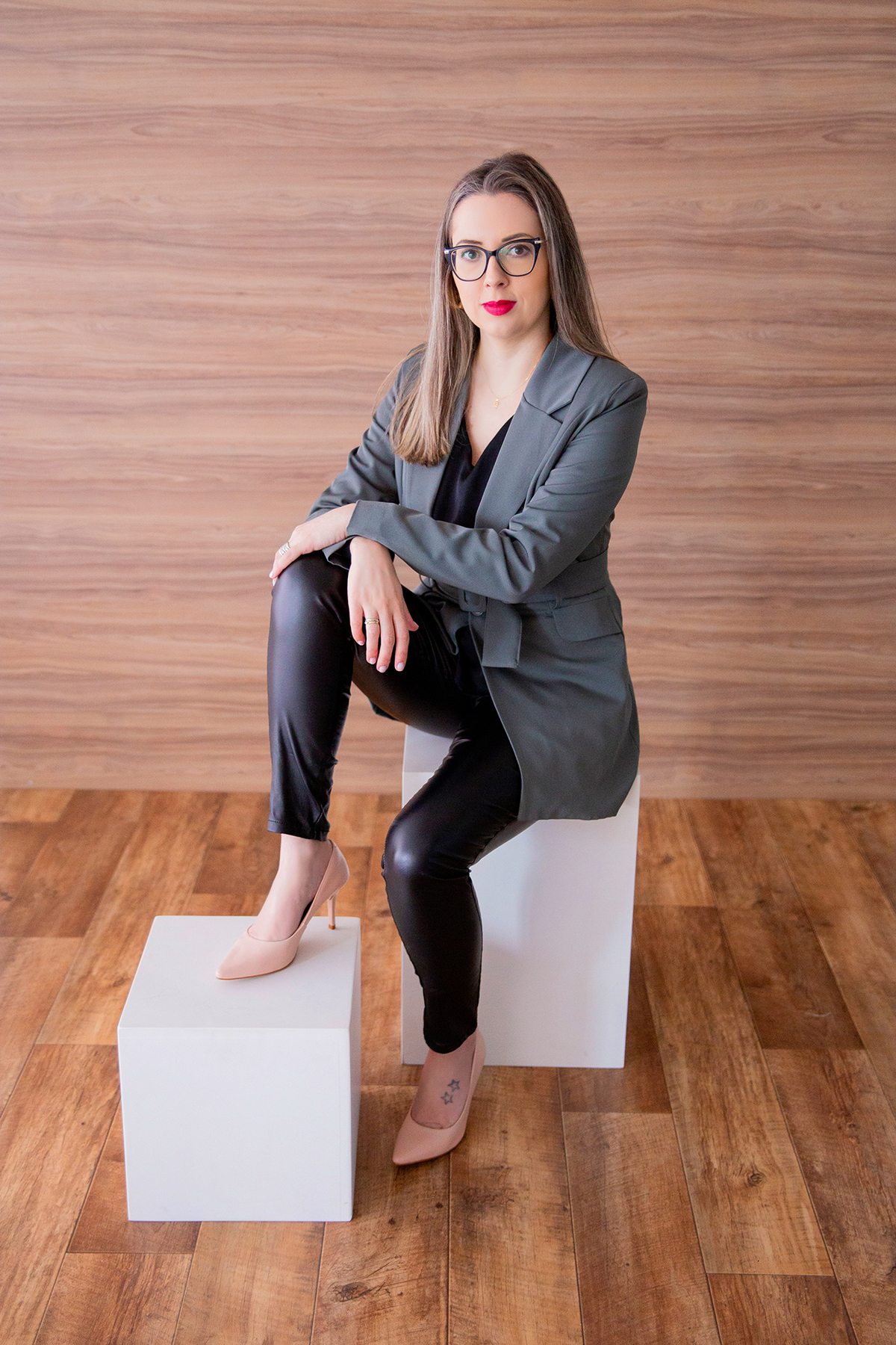 acompanhamento mensal de bebe caxias do sul figurino cenario tematico  personagem foto infantil serra gaucha fotografia familia mundo azul rosa ensaio fotografico crianca newborn baby menino menina smash the cake esmague o bolo banheira urso circoacompanh