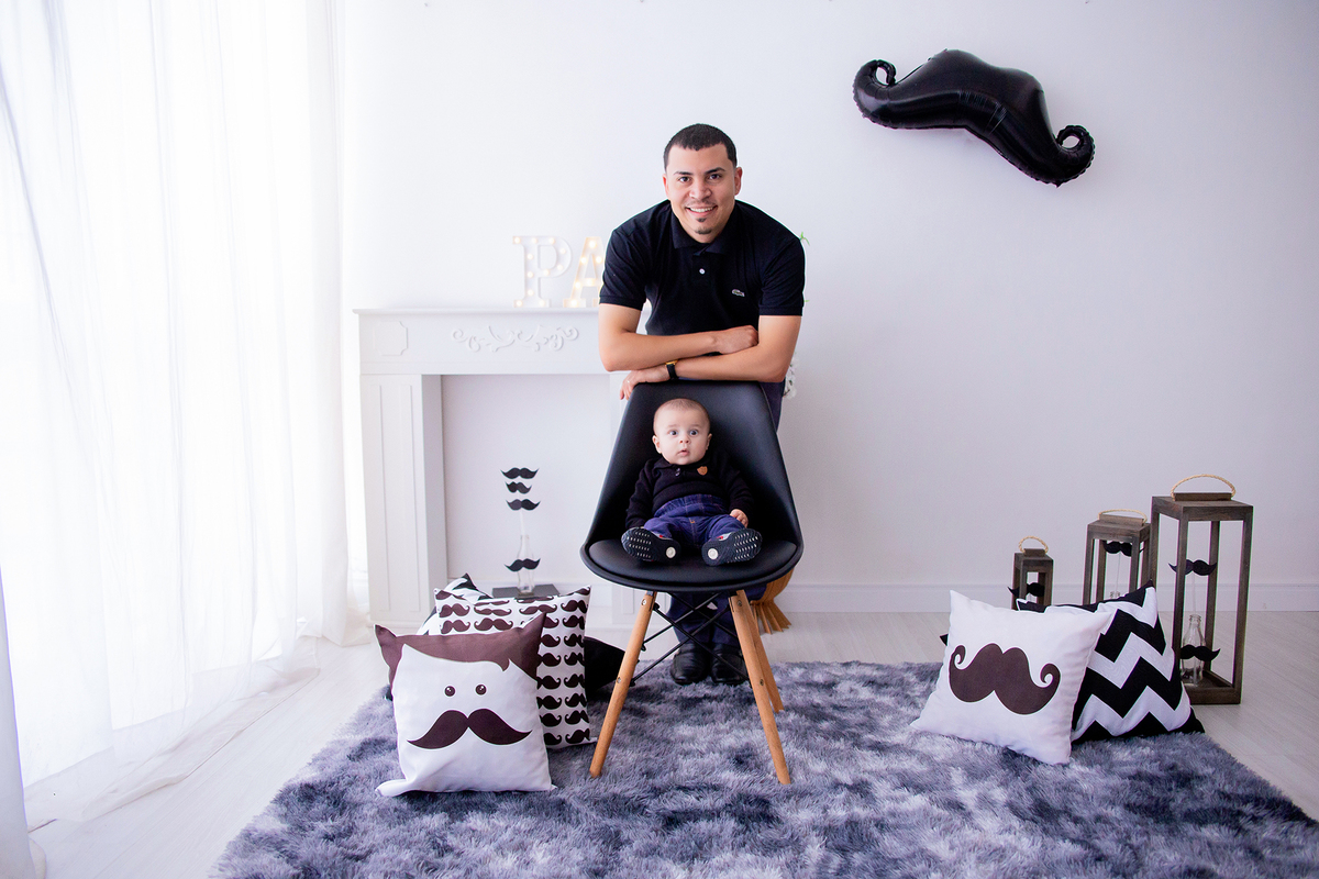 acompanhamento mensal de bebe caxias do sul figurino cenario tematico  personagem foto infantil serra gaucha fotografia familia mundo azul rosa ensaio fotografico crianca newborn baby menino menina smash the cake esmague o bolo banheira urso circoacompanh