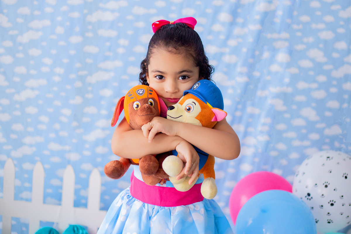 acompanhamento mensal de bebe caxias do sul figurino cenario tematico  personagem foto infantil serra gaucha fotografia familia mundo azul rosa ensaio fotografico crianca newborn baby menino menina smash the cake esmague o bolo banheira urso circoacompanh