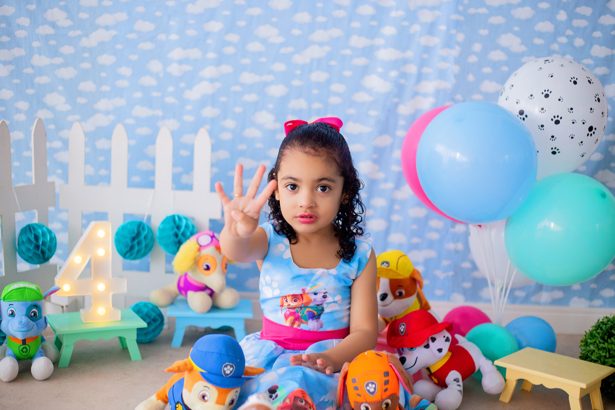 acompanhamento mensal de bebe caxias do sul figurino cenario tematico  personagem foto infantil serra gaucha fotografia familia mundo azul rosa ensaio fotografico crianca newborn baby menino menina smash the cake esmague o bolo banheira urso circoacompanh