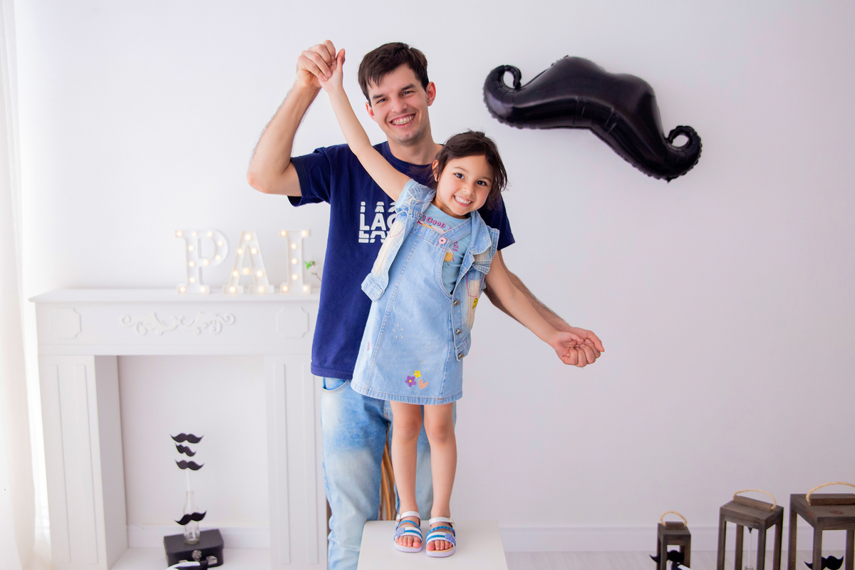 acompanhamento mensal de bebe caxias do sul figurino cenario tematico  personagem foto infantil serra gaucha fotografia familia mundo azul rosa ensaio fotografico crianca newborn baby menino menina smash the cake esmague o bolo banheira urso circoacompanh