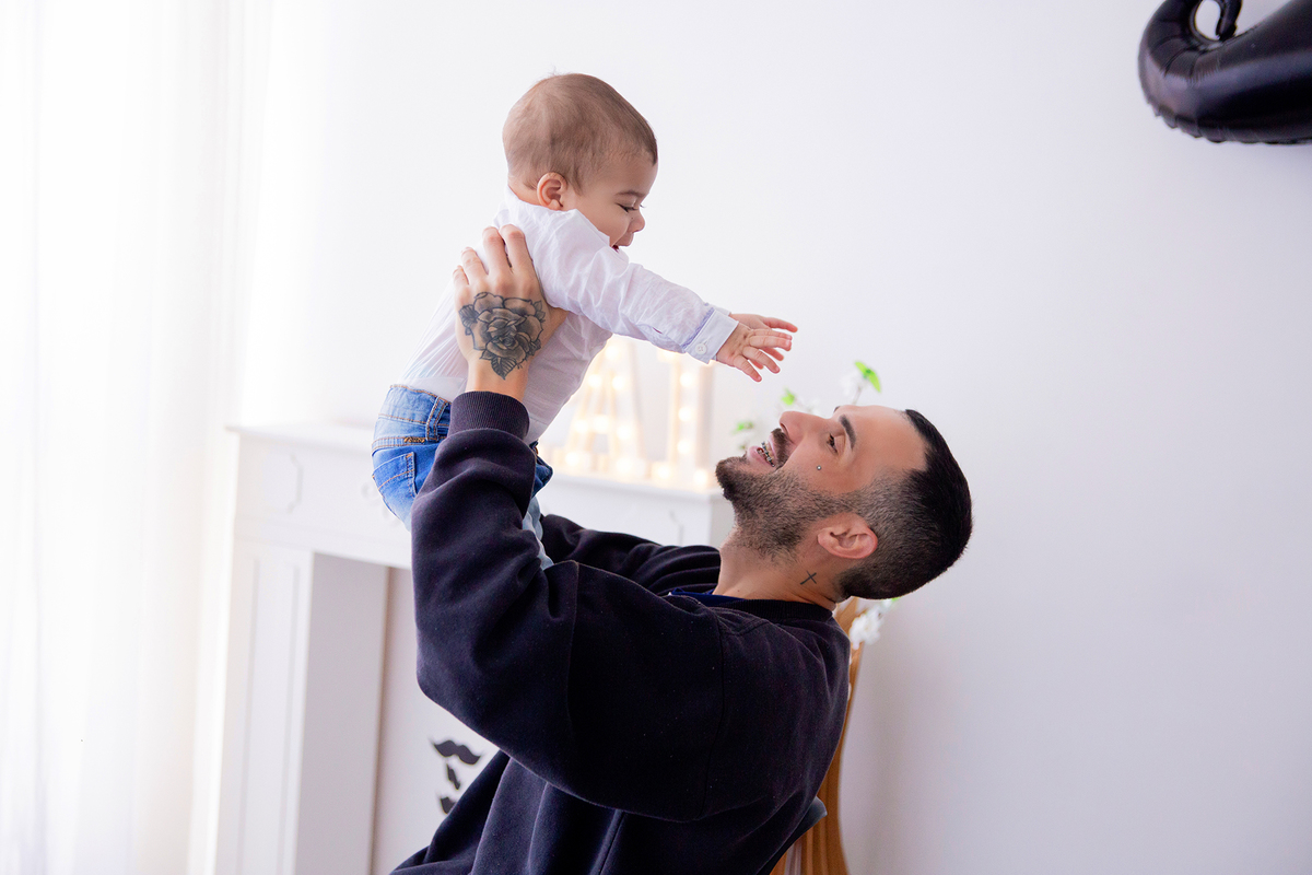 acompanhamento mensal de bebe caxias do sul figurino cenario tematico  personagem foto infantil serra gaucha fotografia familia mundo azul rosa ensaio fotografico crianca newborn baby menino menina smash the cake esmague o bolo banheira urso circo