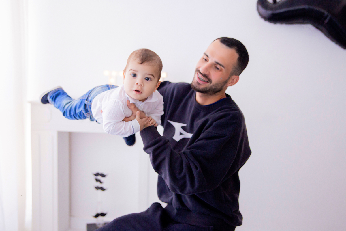 acompanhamento mensal de bebe caxias do sul figurino cenario tematico  personagem foto infantil serra gaucha fotografia familia mundo azul rosa ensaio fotografico crianca newborn baby menino menina smash the cake esmague o bolo banheira urso circo