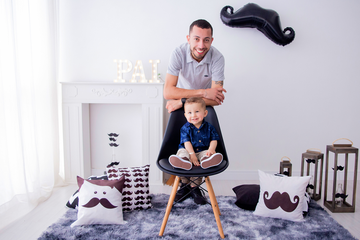 acompanhamento mensal de bebe caxias do sul figurino cenario tematico  personagem foto infantil serra gaucha fotografia familia mundo azul rosa ensaio fotografico crianca newborn baby menino menina smash the cake esmague o bolo banheira urso circo