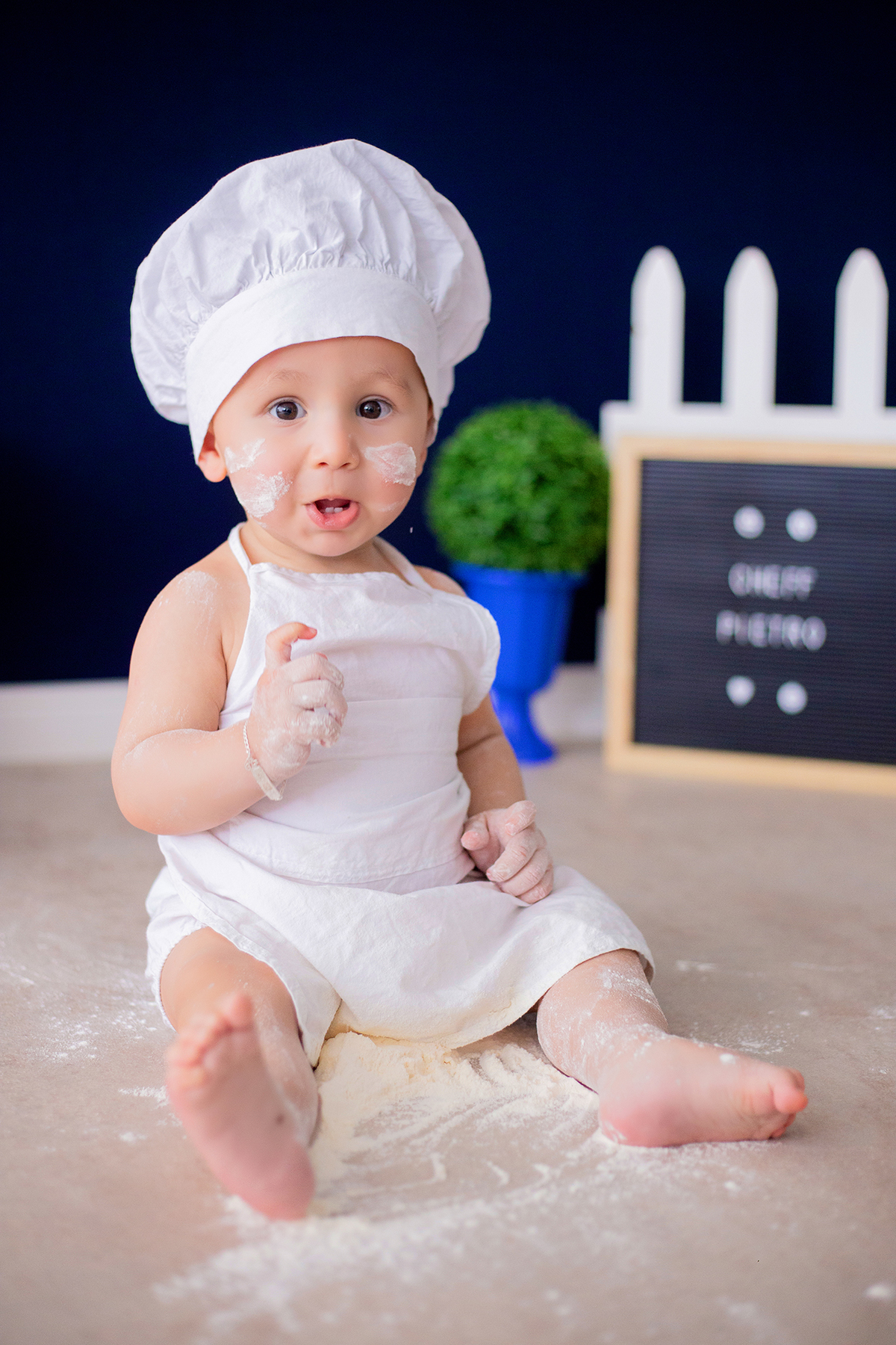 acompanhamento mensal de bebe caxias do sul figurino cenario tematico  personagem foto infantil serra gaucha fotografia familia mundo azul rosa ensaio fotografico crianca newborn baby menino menina smash the cake esmague o bolo banheira urso circo