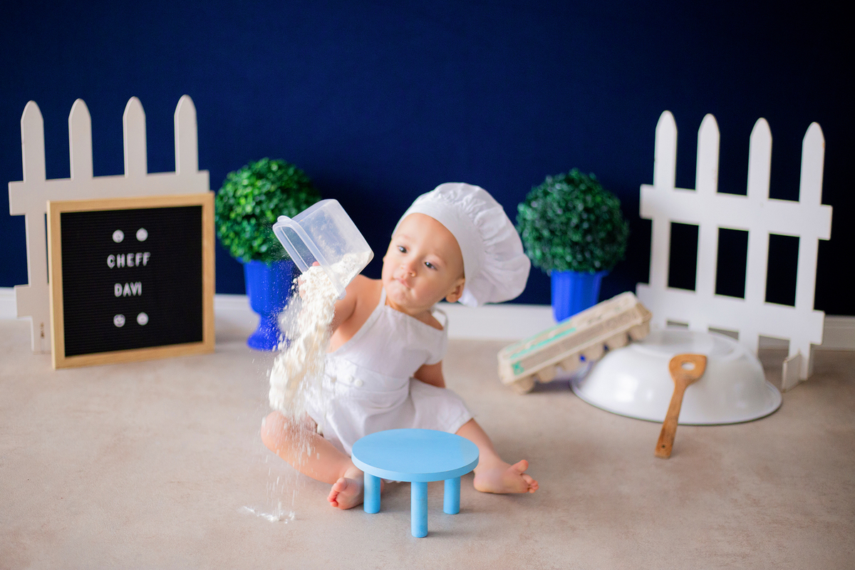 acompanhamento mensal de bebe caxias do sul figurino cenario tematico  personagem foto infantil serra gaucha fotografia familia mundo azul rosa ensaio fotografico crianca newborn baby menino menina smash the cake esmague o bolo banheira urso circo