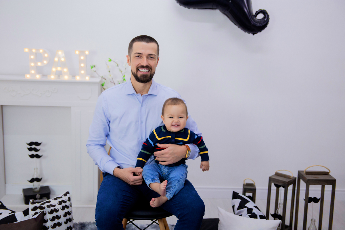 acompanhamento mensal de bebe caxias do sul figurino cenario tematico  personagem foto infantil serra gaucha fotografia familia mundo azul rosa ensaio fotografico crianca newborn baby menino menina smash the cake esmague o bolo banheira urso circo