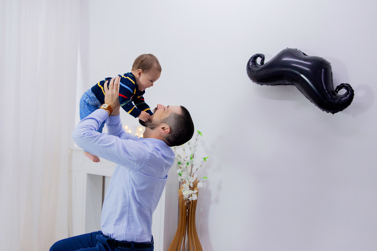 acompanhamento mensal de bebe caxias do sul figurino cenario tematico  personagem foto infantil serra gaucha fotografia familia mundo azul rosa ensaio fotografico crianca newborn baby menino menina smash the cake esmague o bolo banheira urso circo
