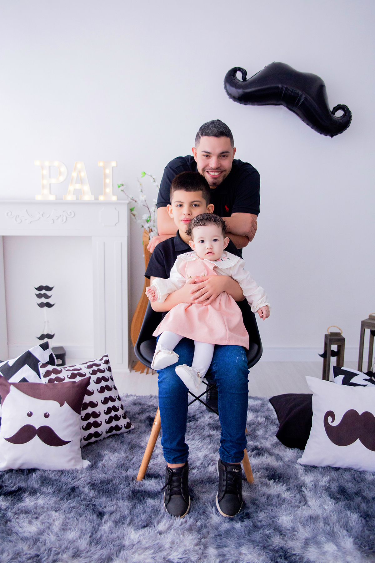 acompanhamento mensal de bebe caxias do sul figurino cenario tematico  personagem foto infantil serra gaucha fotografia familia mundo azul rosa ensaio fotografico crianca newborn baby menino menina smash the cake esmague o bolo banheira urso circo