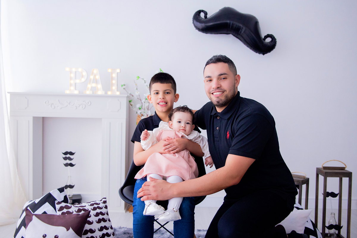 acompanhamento mensal de bebe caxias do sul figurino cenario tematico  personagem foto infantil serra gaucha fotografia familia mundo azul rosa ensaio fotografico crianca newborn baby menino menina smash the cake esmague o bolo banheira urso circo