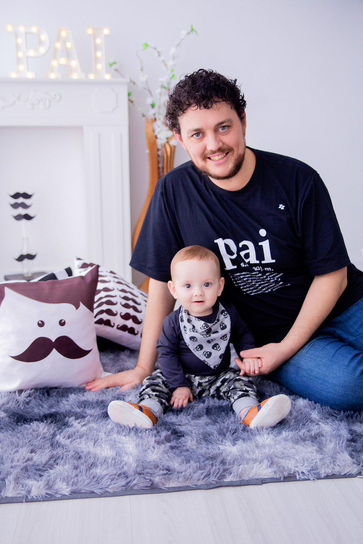 acompanhamento mensal de bebe caxias do sul figurino cenario tematico  personagem foto infantil serra gaucha fotografia familia mundo azul rosa ensaio fotografico crianca newborn baby menino menina smash the cake esmague o bolo banheira urso circo