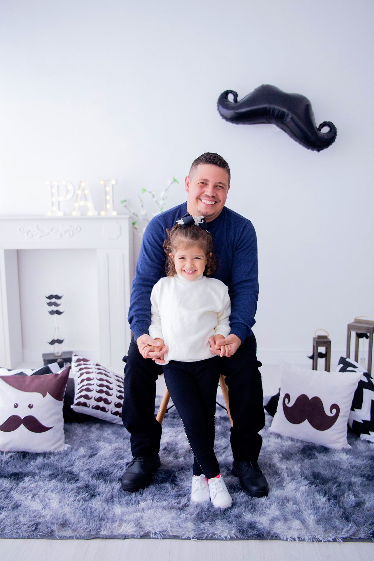 acompanhamento mensal de bebe caxias do sul figurino cenario tematico  personagem foto infantil serra gaucha fotografia familia mundo azul rosa ensaio fotografico crianca newborn baby menino menina smash the cake esmague o bolo banheira urso circo