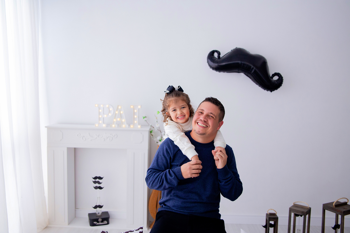 acompanhamento mensal de bebe caxias do sul figurino cenario tematico  personagem foto infantil serra gaucha fotografia familia mundo azul rosa ensaio fotografico crianca newborn baby menino menina smash the cake esmague o bolo banheira urso circo